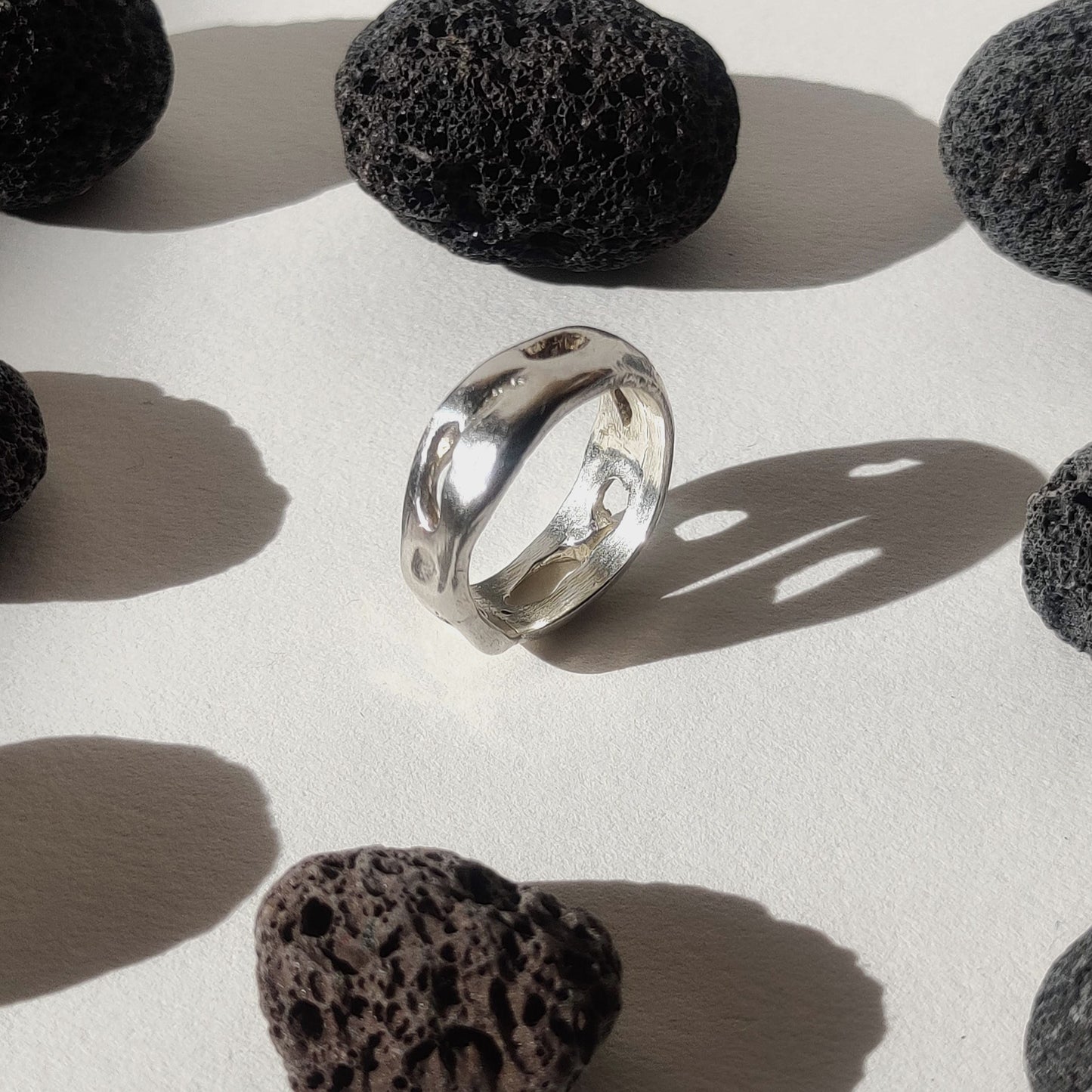 LAVA ring
