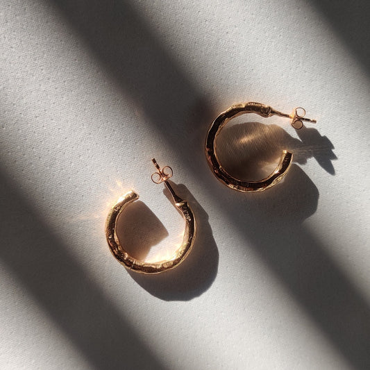 Small textured HOOPS - gold plated