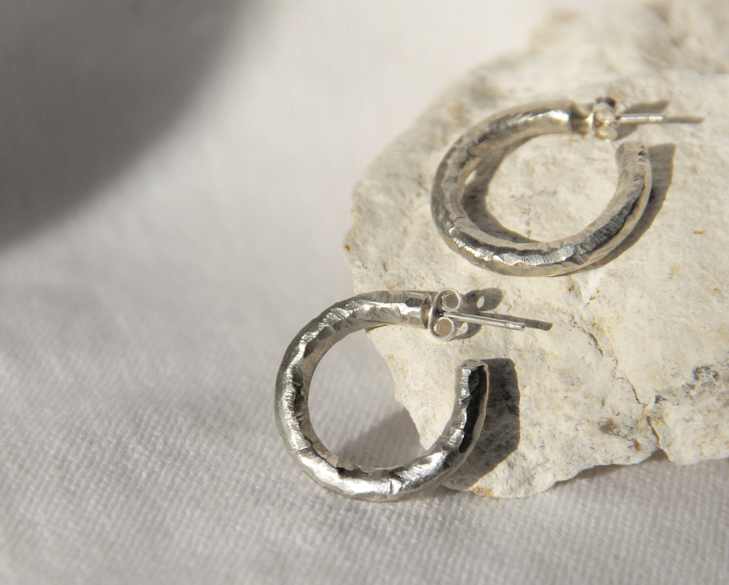 Small textured HOOPS