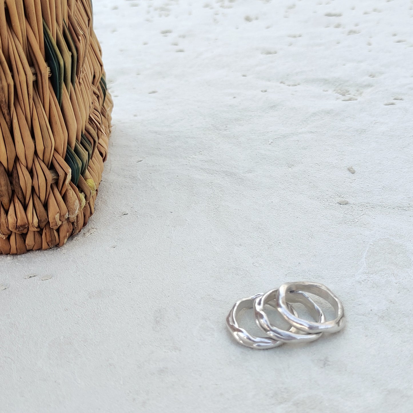 / WAVES rings / Set of 3
