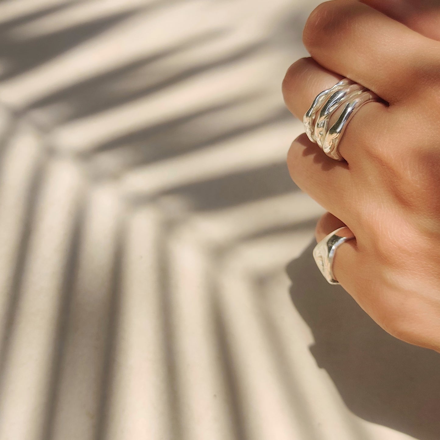 / WAVES rings / Set of 3